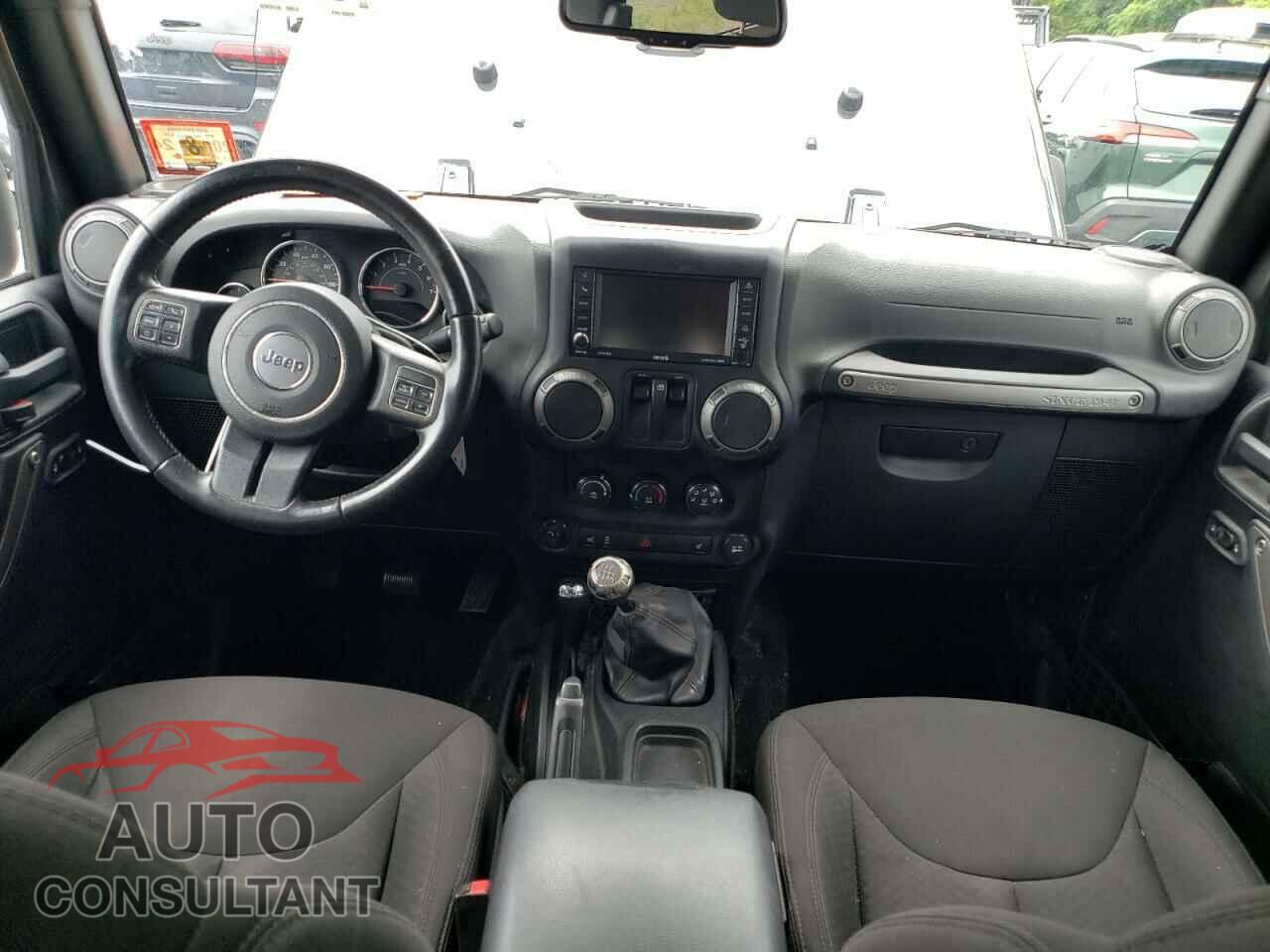 JEEP WRANGLER 2017 - 1C4AJWAG3HL666733