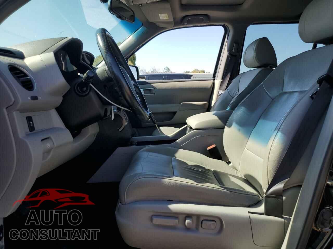 HONDA PILOT 2013 - 5FNYF4H56DB036663