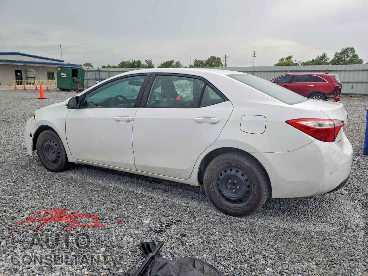 TOYOTA COROLLA 2015 - 5YFBURHE1FP211725