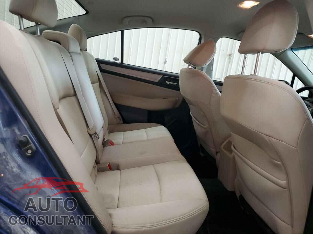 SUBARU LEGACY 2017 - 4S3BNAF65H3016586