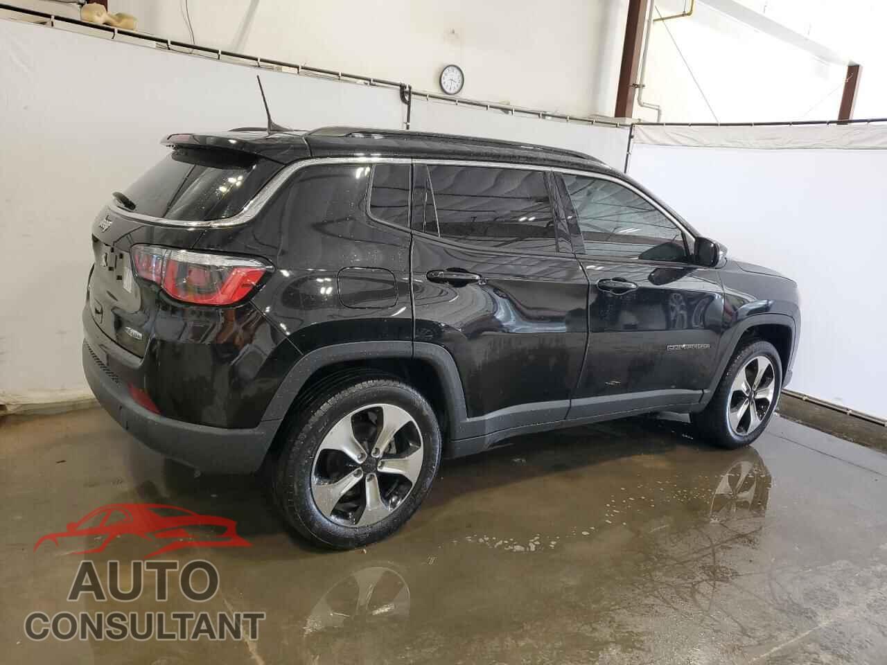 JEEP COMPASS 2018 - 3C4NJDBB2JT136286