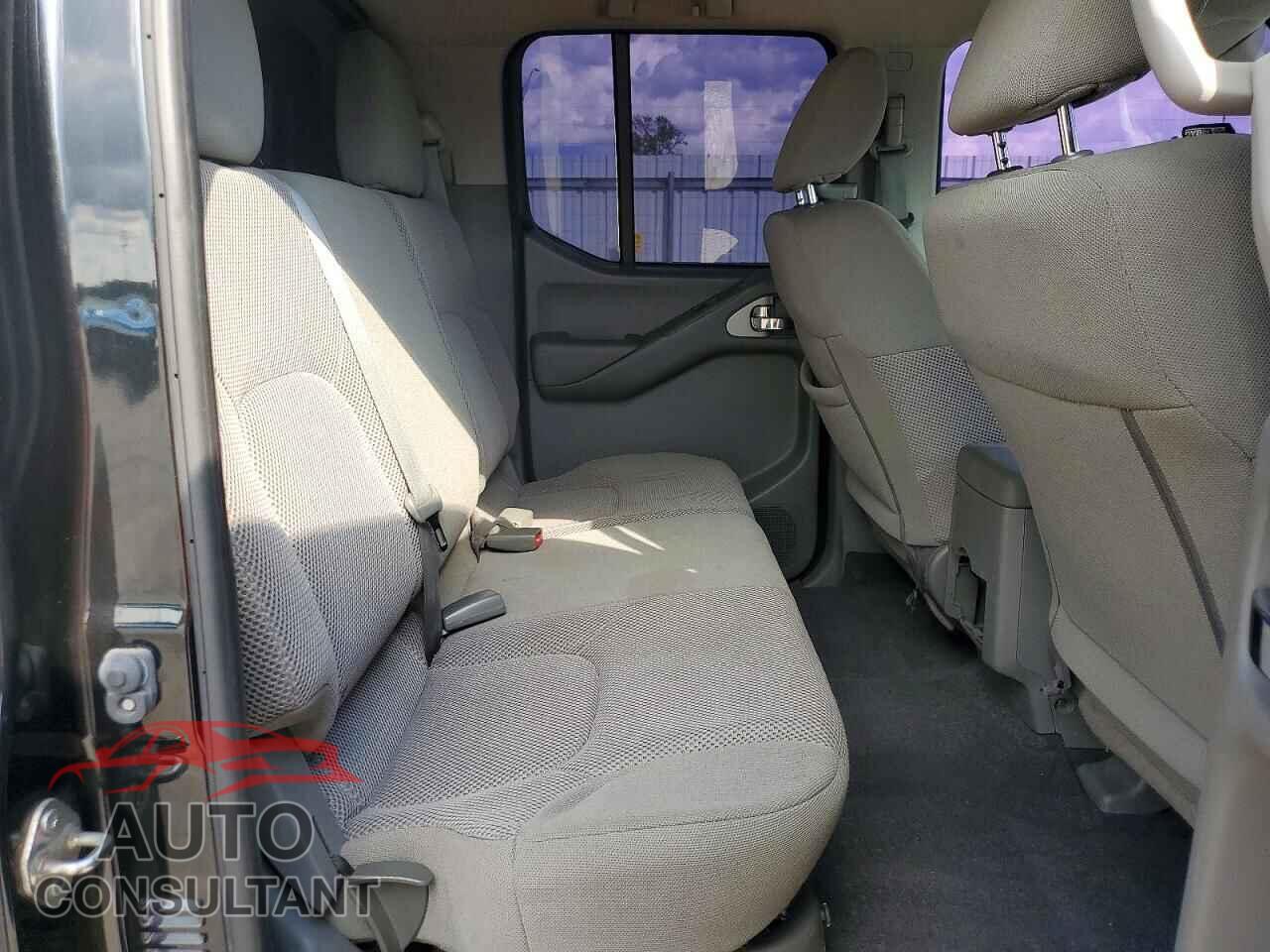 NISSAN FRONTIER 2019 - 1N6DD0EV5KN702750
