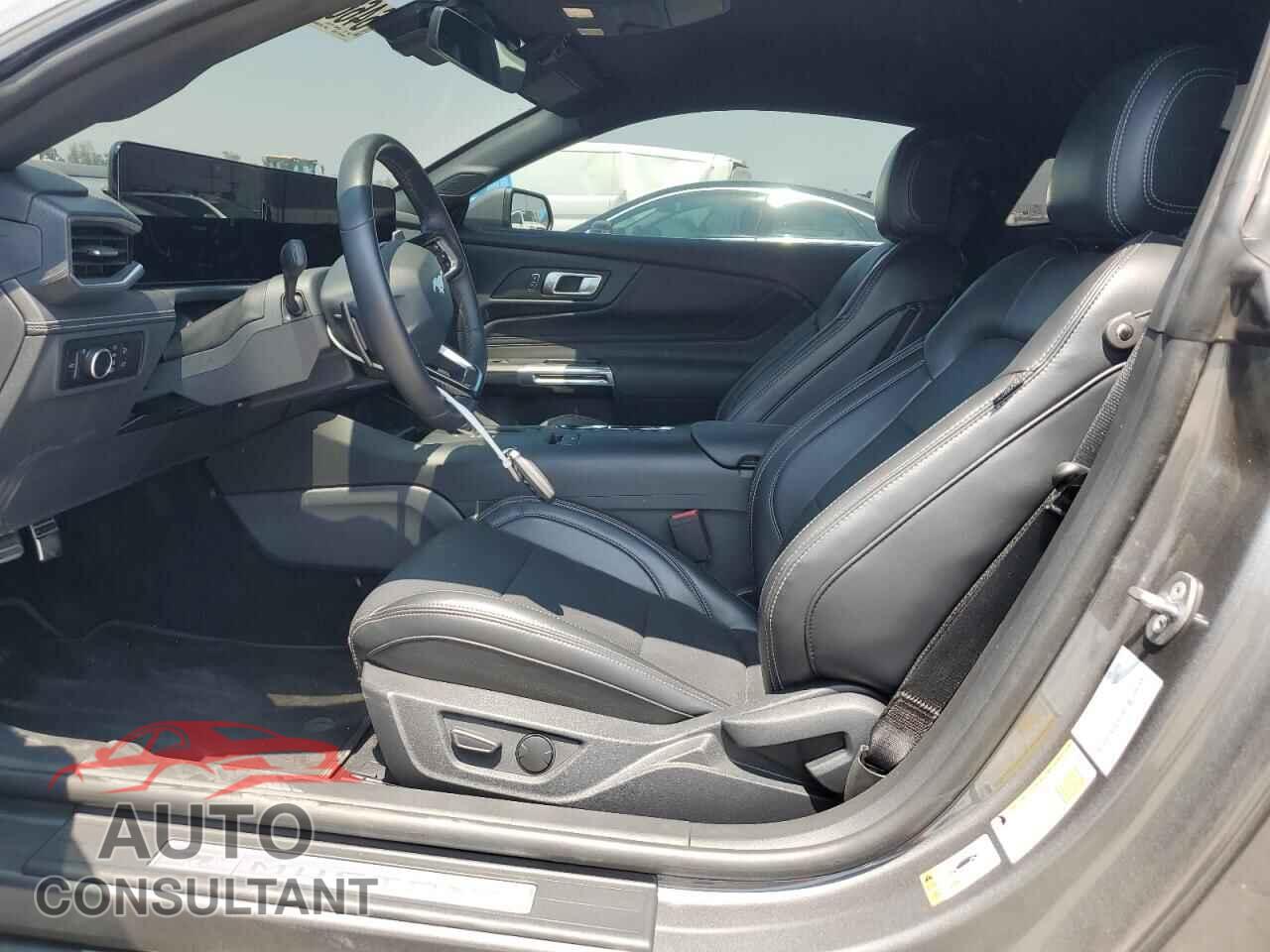 FORD MUSTANG 2024 - 1FA6P8CF9R5432080