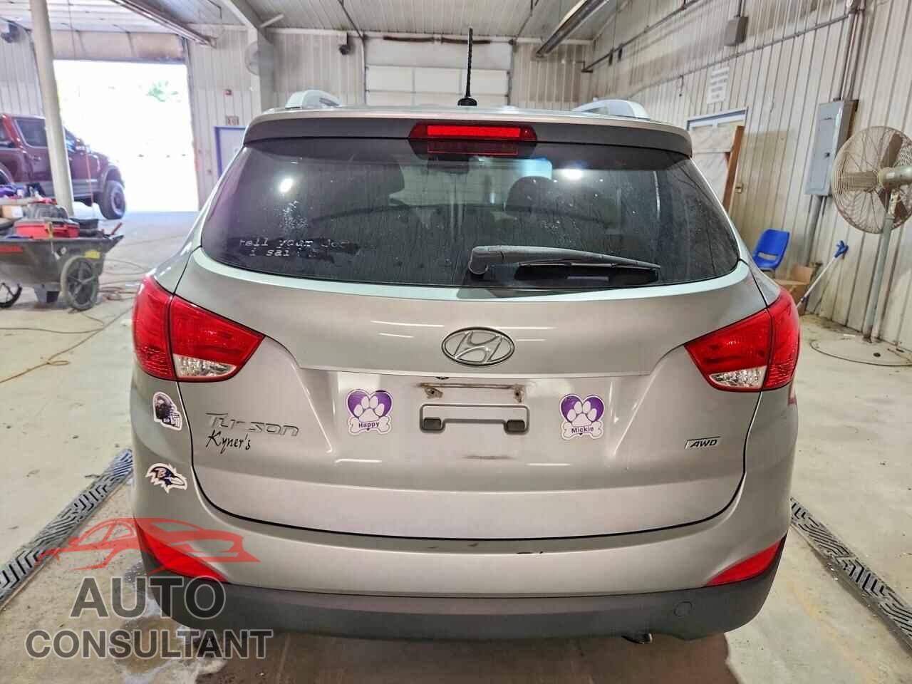 HYUNDAI TUCSON 2015 - KM8JUCAGXFU044199