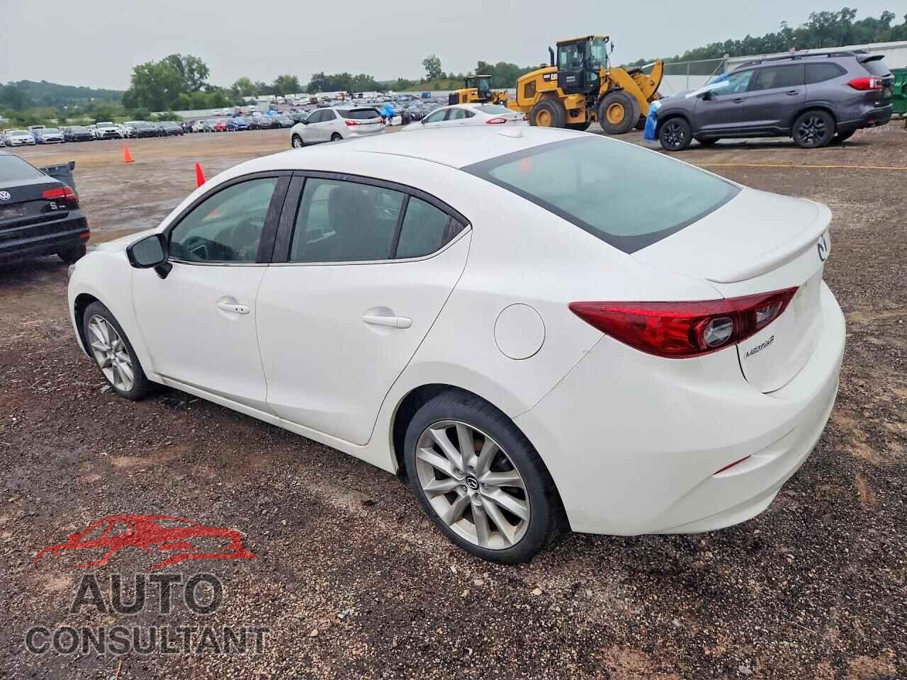 MAZDA 3 2017 - 3MZBN1V73HM136408