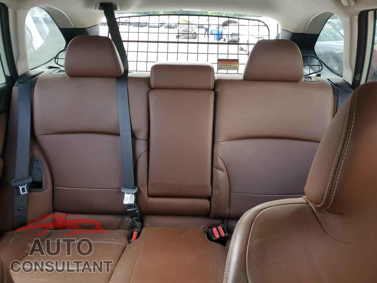 SUBARU OUTBACK 2017 - 4S4BSETC2H3298353