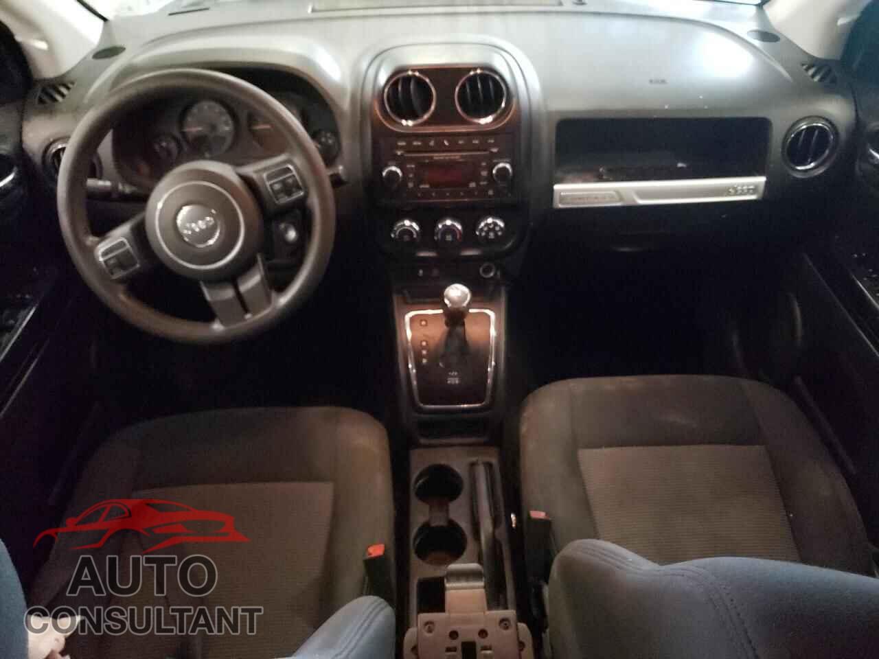 JEEP COMPASS 2017 - 1C4NJDBB9HD106900