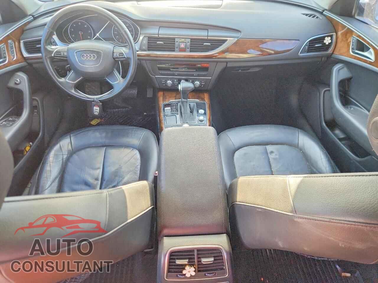 AUDI A6 2014 - WAUDFAFC8EN069940