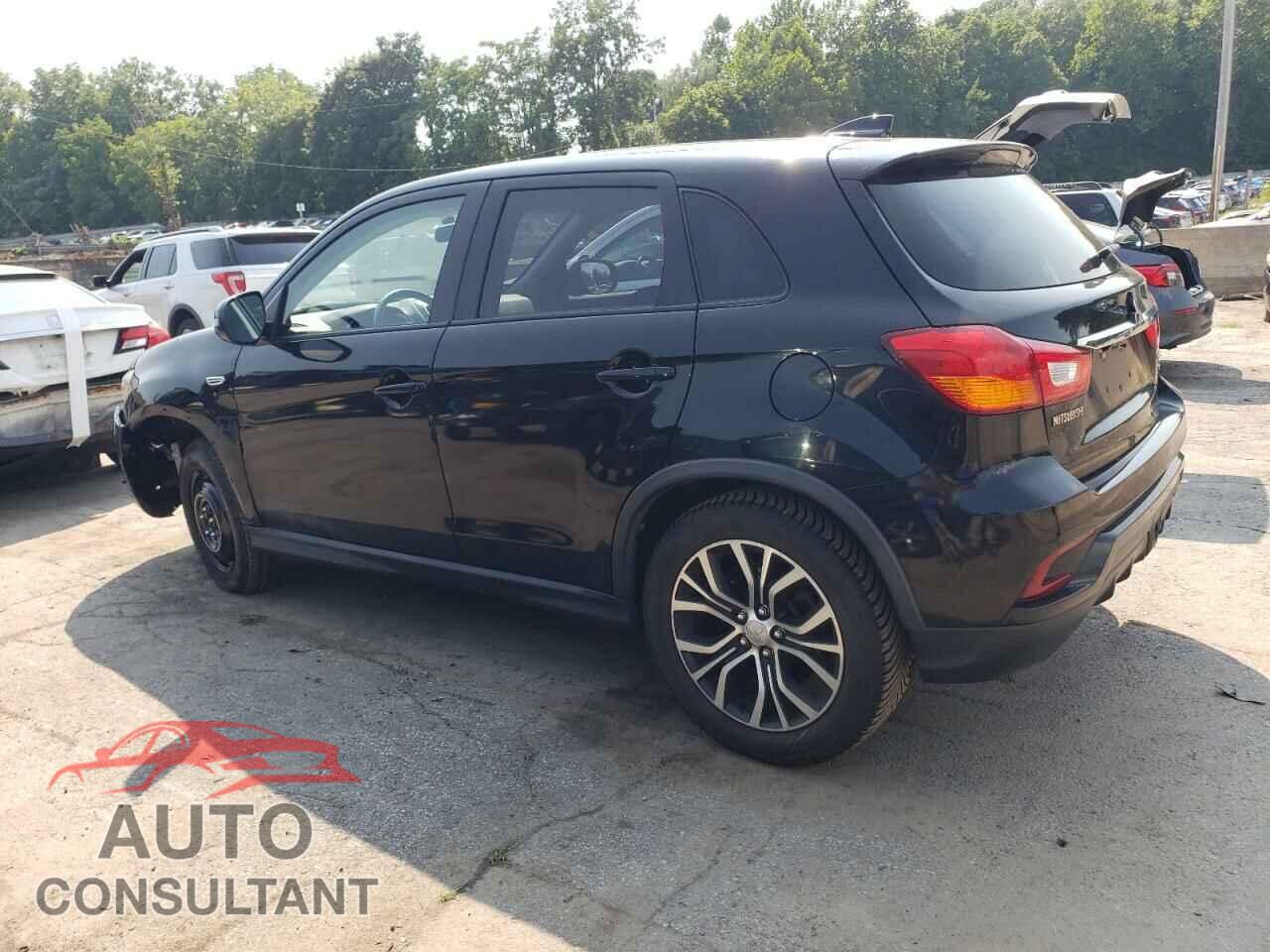 MITSUBISHI OUTLANDER 2018 - JA4AR3AW3JU001663