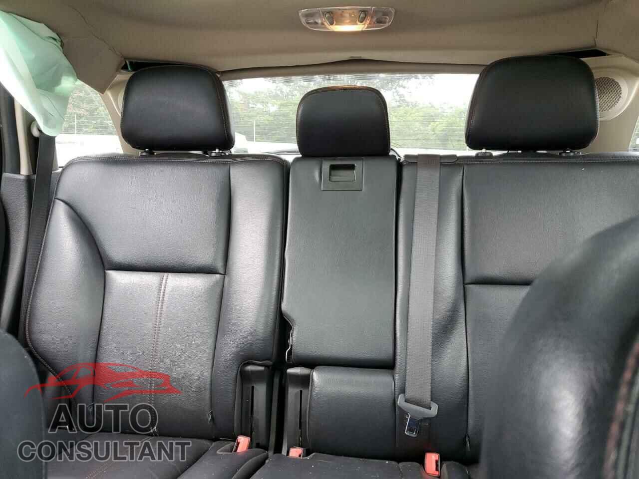 FORD EDGE 2011 - 2FMDK3KC6BBB02551