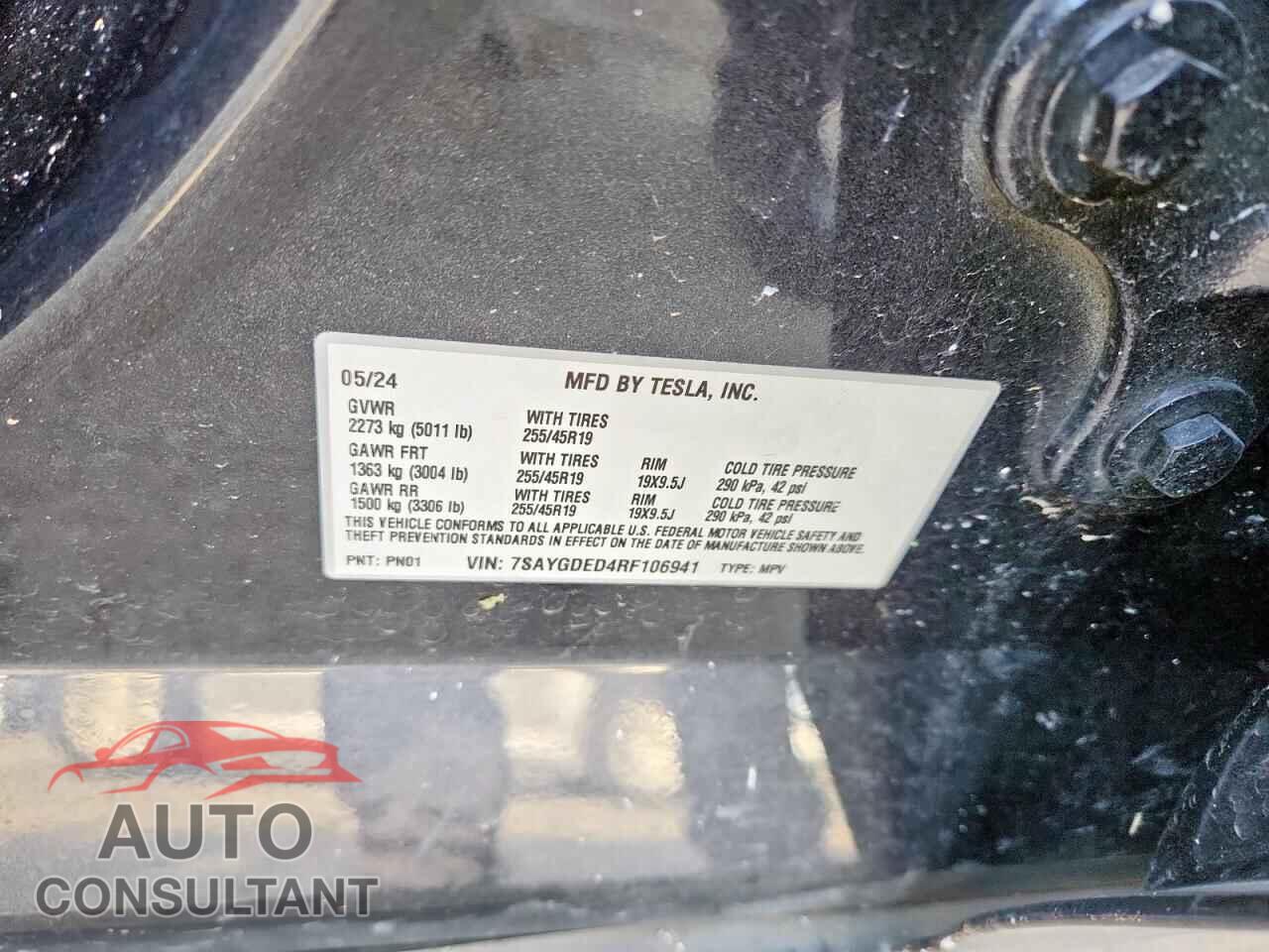 TESLA MODEL Y 2024 - 7SAYGDED4RF106941