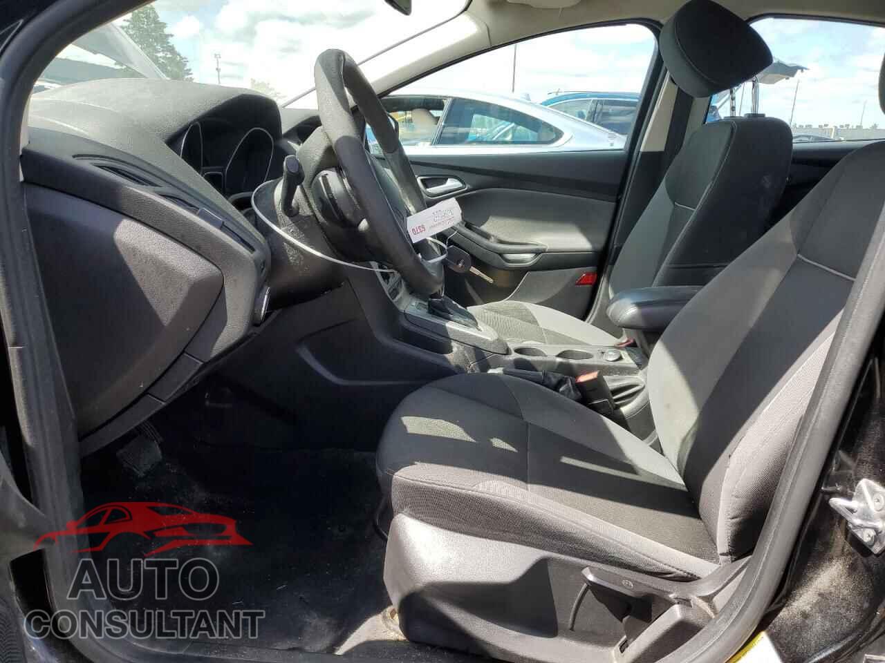 FORD FOCUS 2014 - 1FADP3F25EL371545