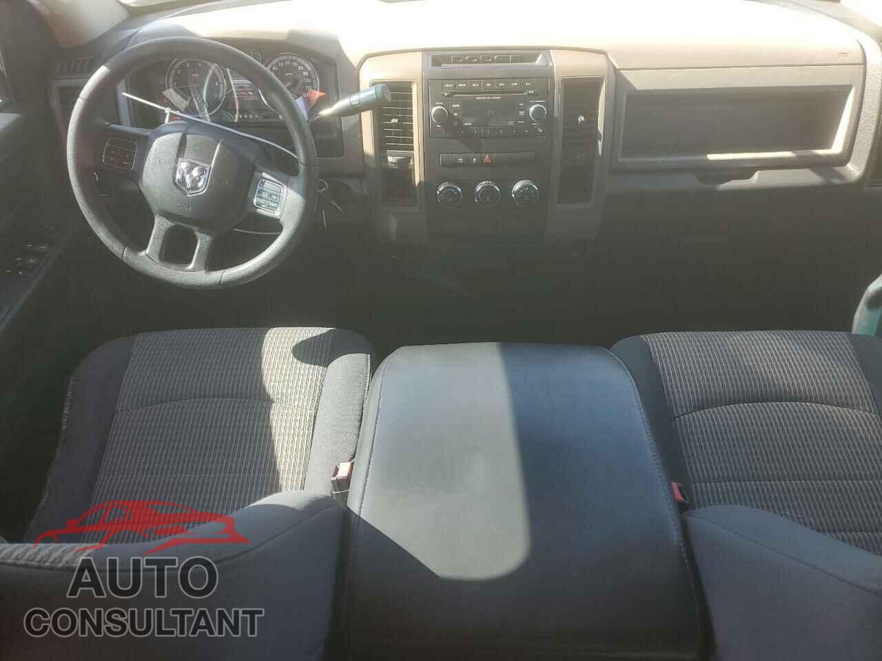 DODGE RAM 1500 2012 - 1C6RD6FT0CS301366