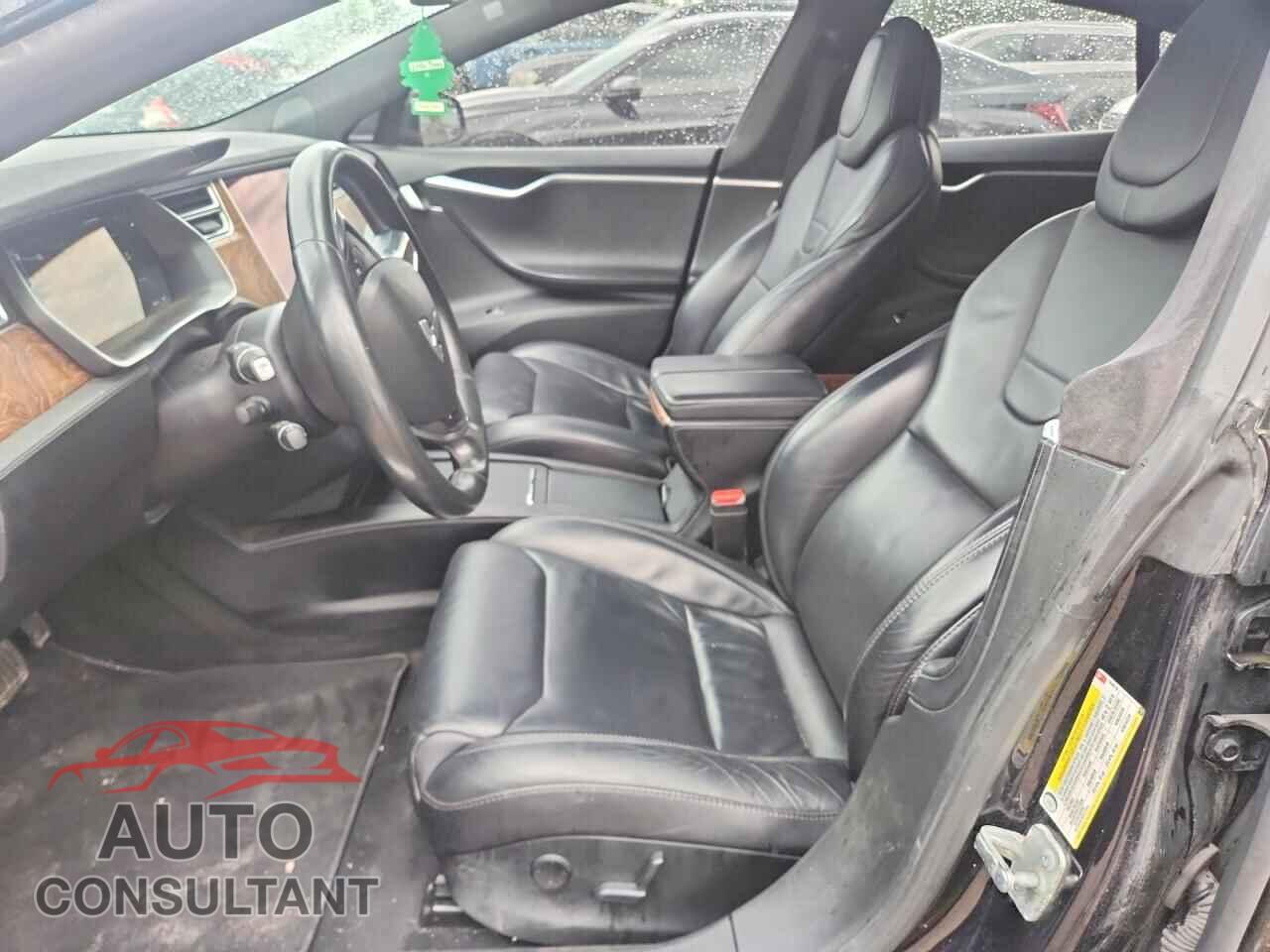 TESLA MODEL S 2017 - 5YJSA1E26HF194519