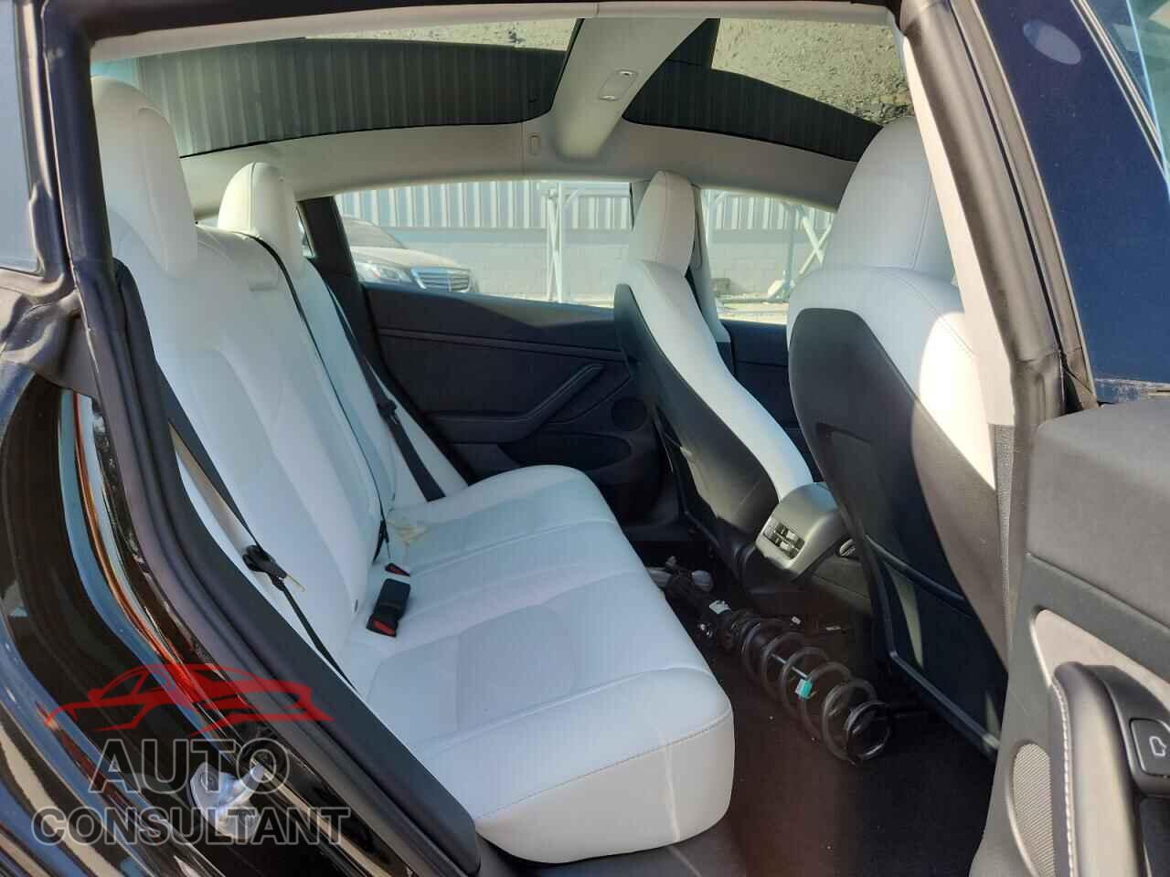 TESLA MODEL 3 2023 - 5YJ3E1EA4PF541148