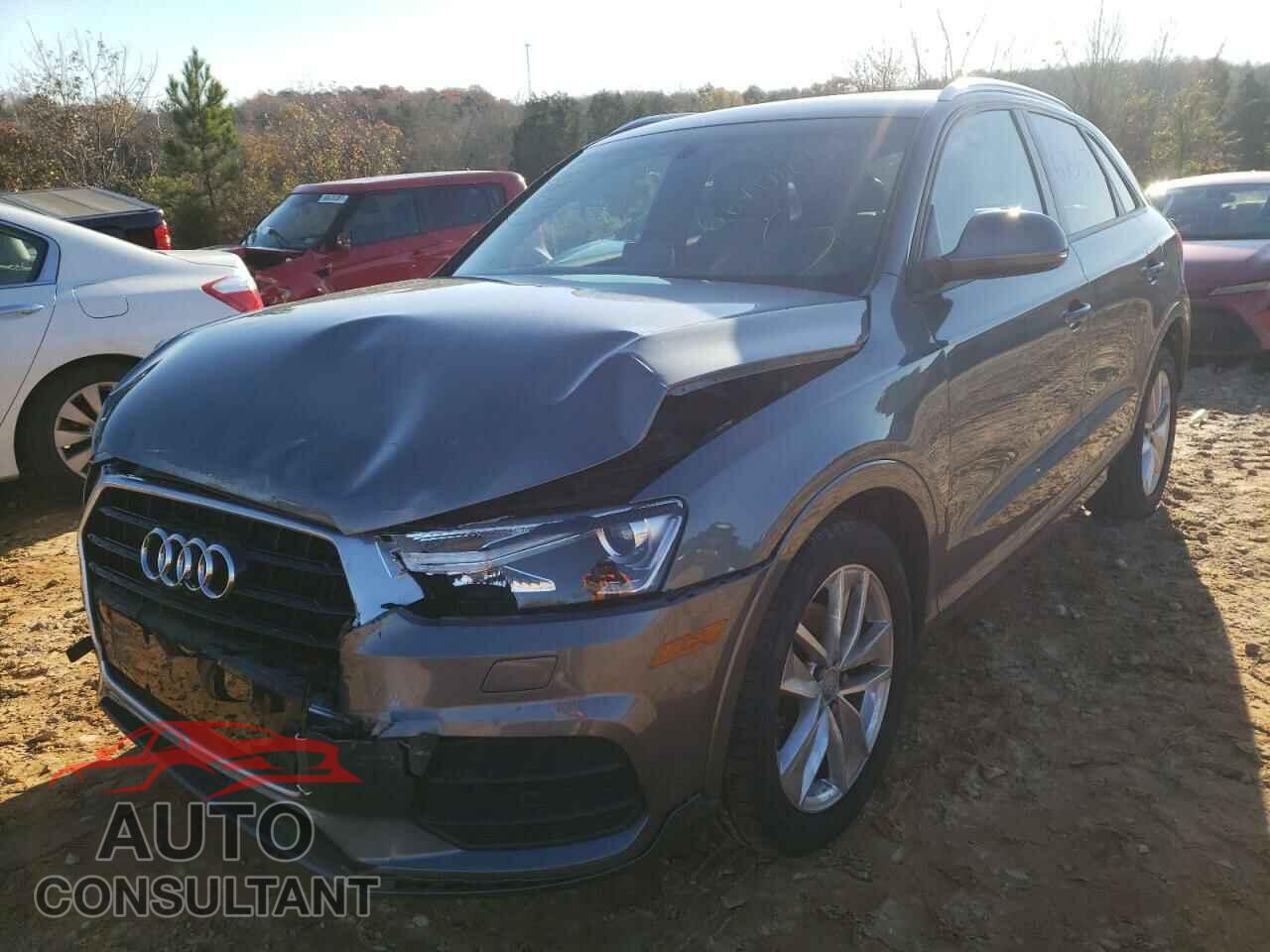 AUDI Q3 2017 - WA1BCCFS2HR012436