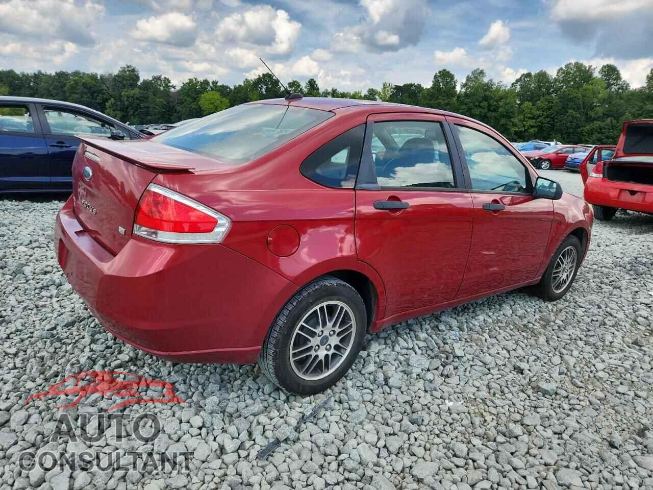 FORD FOCUS 2011 - 1FAHP3FN8BW158952