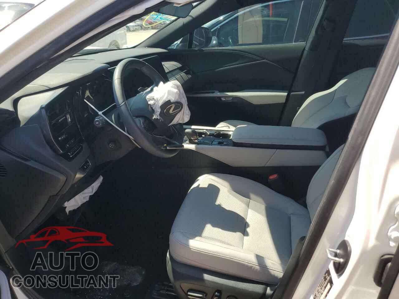 LEXUS RX350 2023 - 2T2BAMBA2PC014643