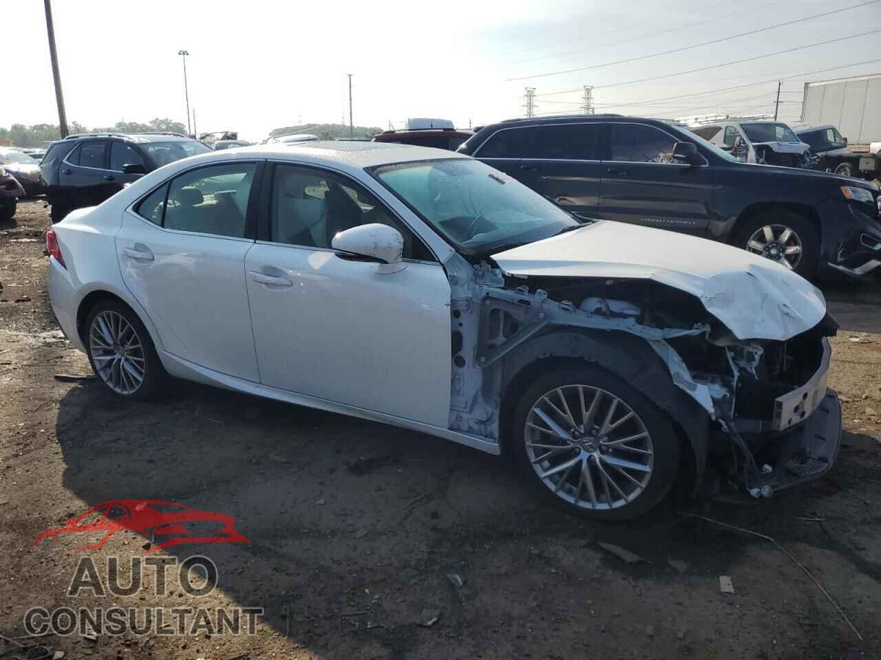LEXUS IS 2014 - JTHBF1D25E5004000