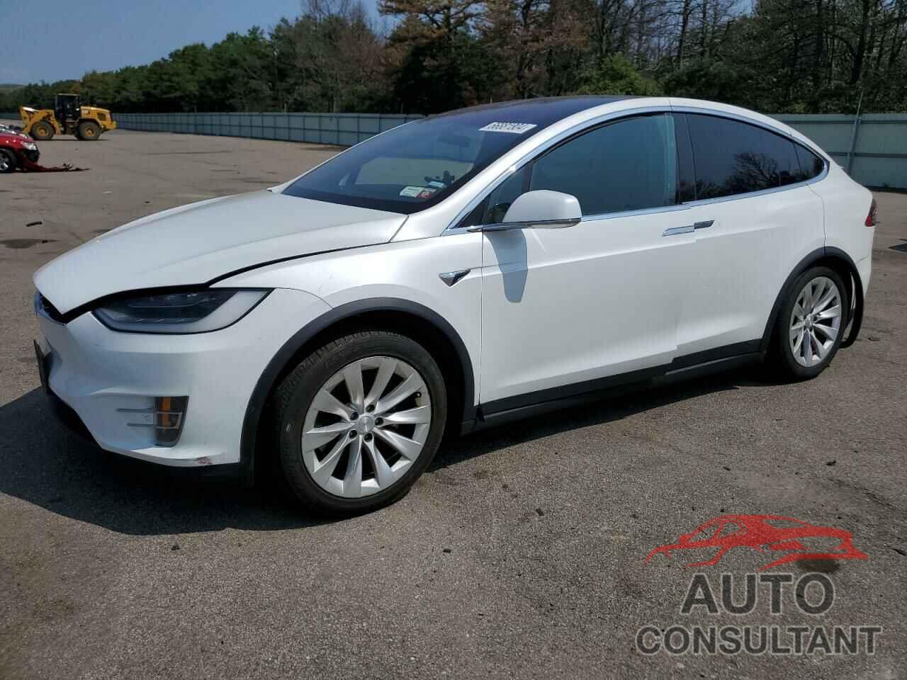 TESLA MODEL X 2019 - 5YJXCAE21KF182821