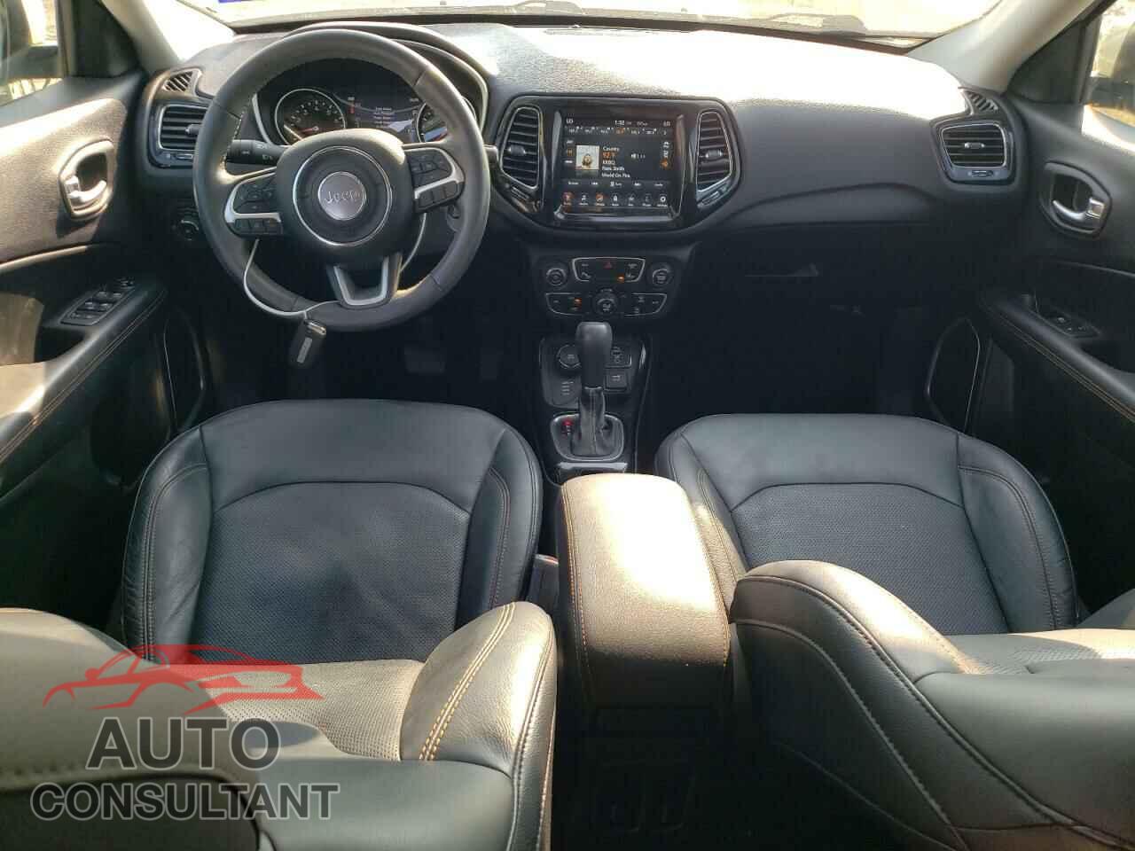 JEEP COMPASS 2017 - 3C4NJDCB9HT671902