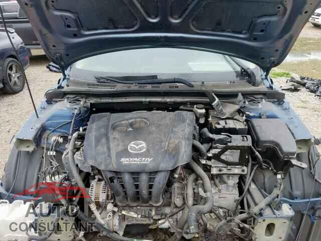 MAZDA 3 2017 - 3MZBN1U72HM109542