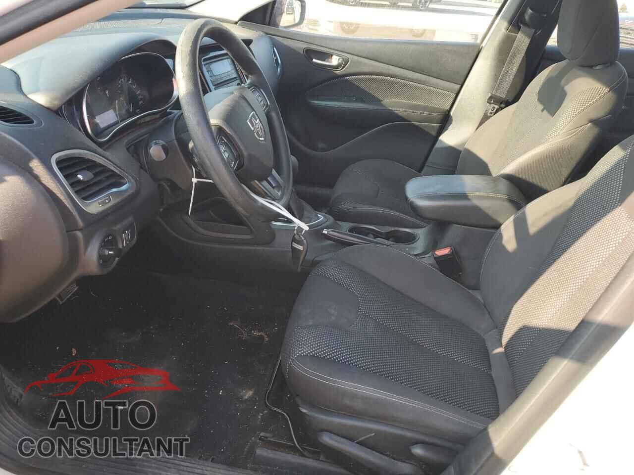 DODGE DART 2015 - 1C3CDFBB5FD309584