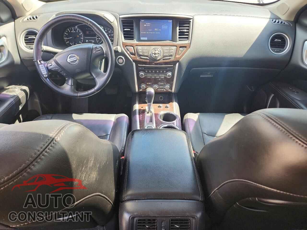 NISSAN PATHFINDER 2013 - 5N1AR2MMXDC636153