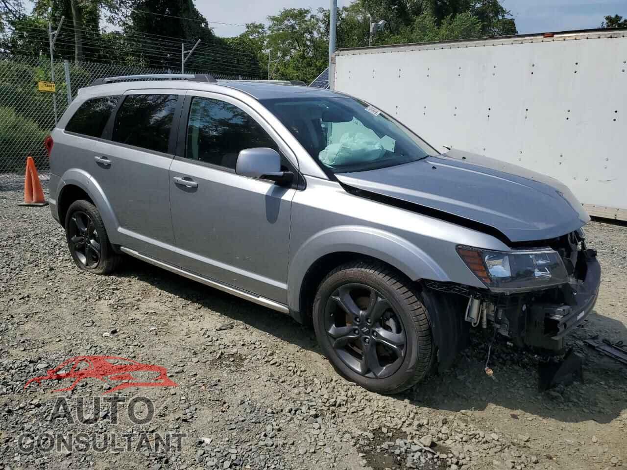 DODGE JOURNEY 2020 - 3C4PDCGB3LT265577