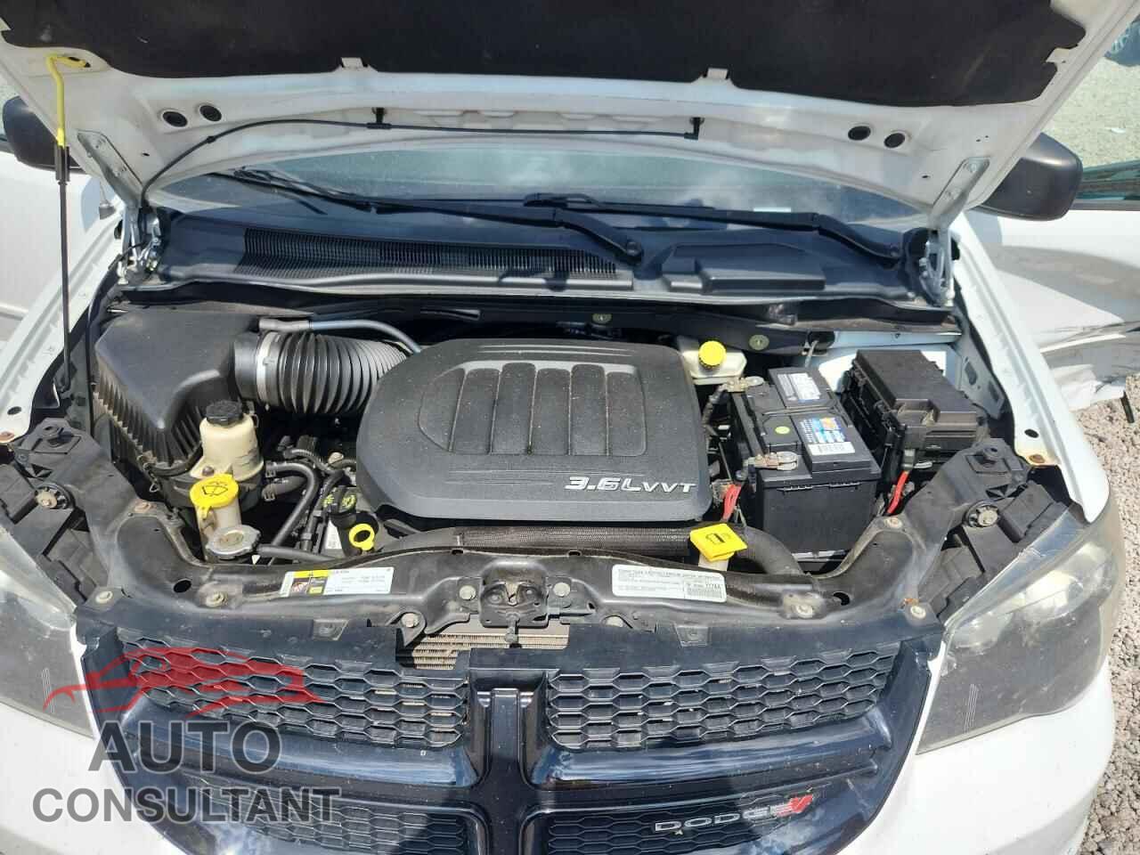 DODGE CARAVAN 2015 - 2C4RDGBG7FR558828