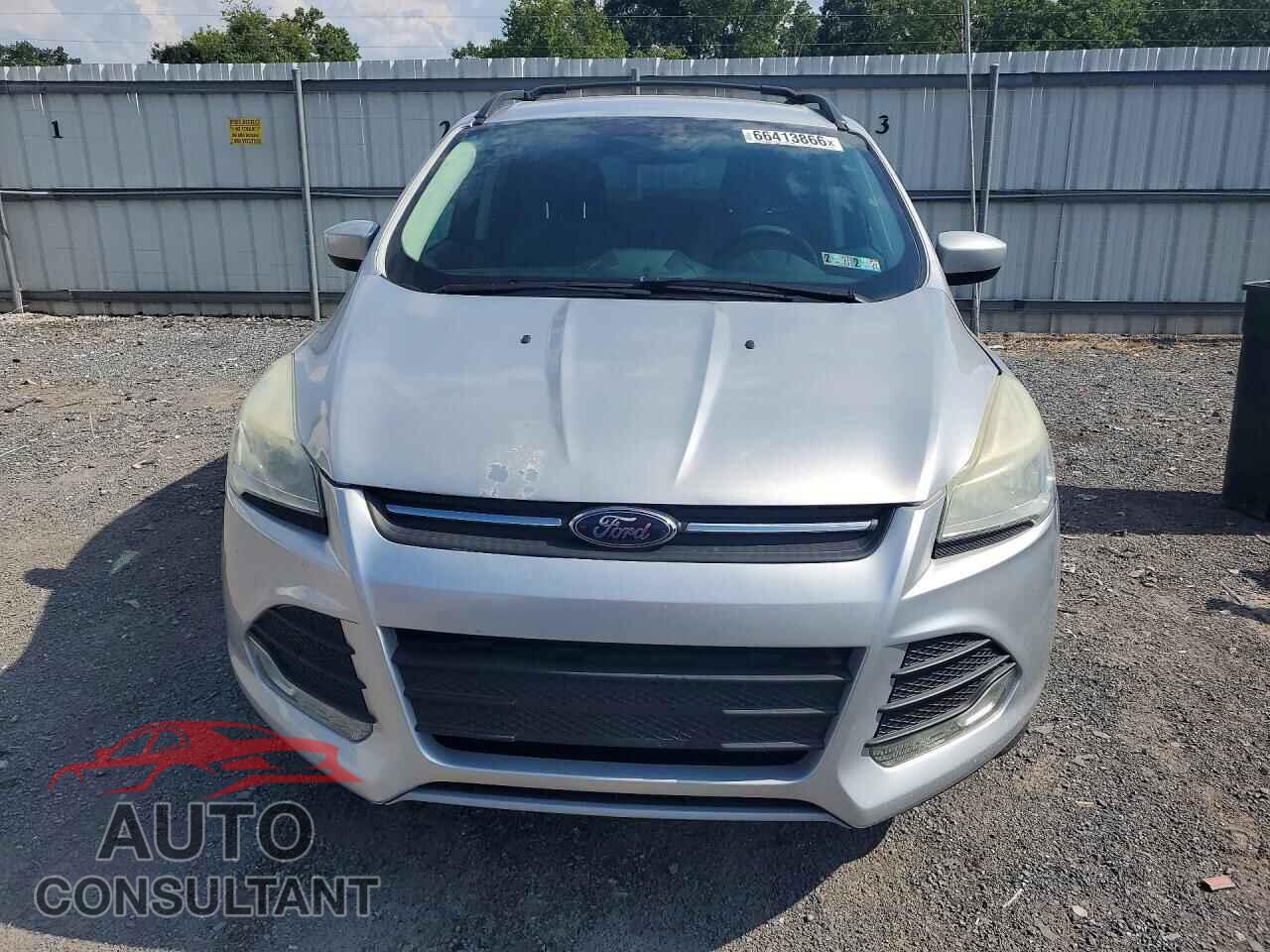 FORD ESCAPE 2013 - 1FMCU0GX4DUB83594