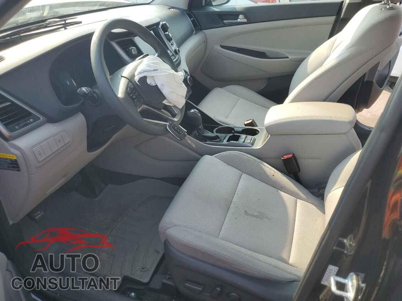HYUNDAI TUCSON 2018 - KM8J3CA46JU831734