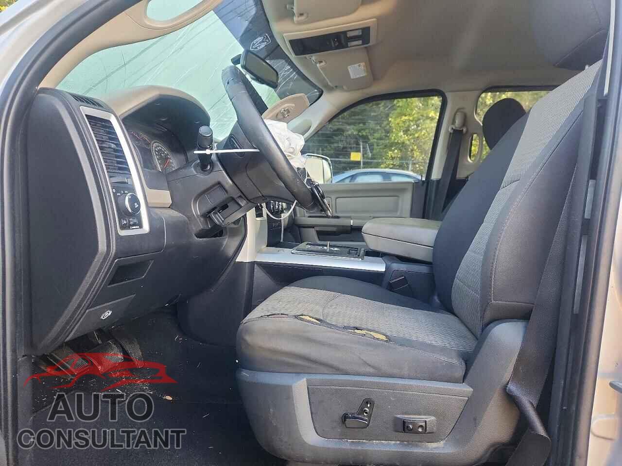 DODGE RAM 1500 2011 - 1D7RV1GT5BS667903