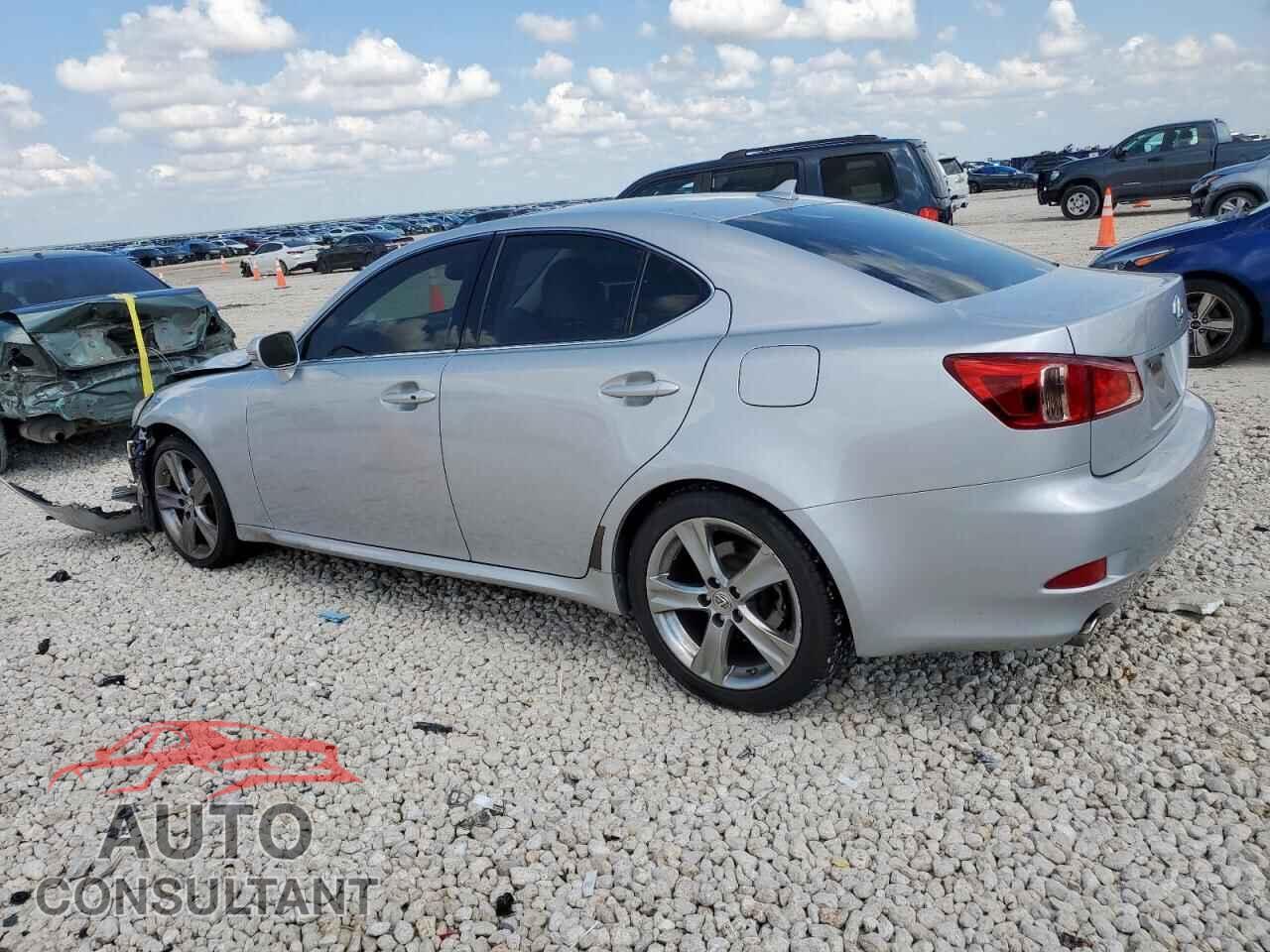 LEXUS IS 2012 - JTHBF5C23C5158114