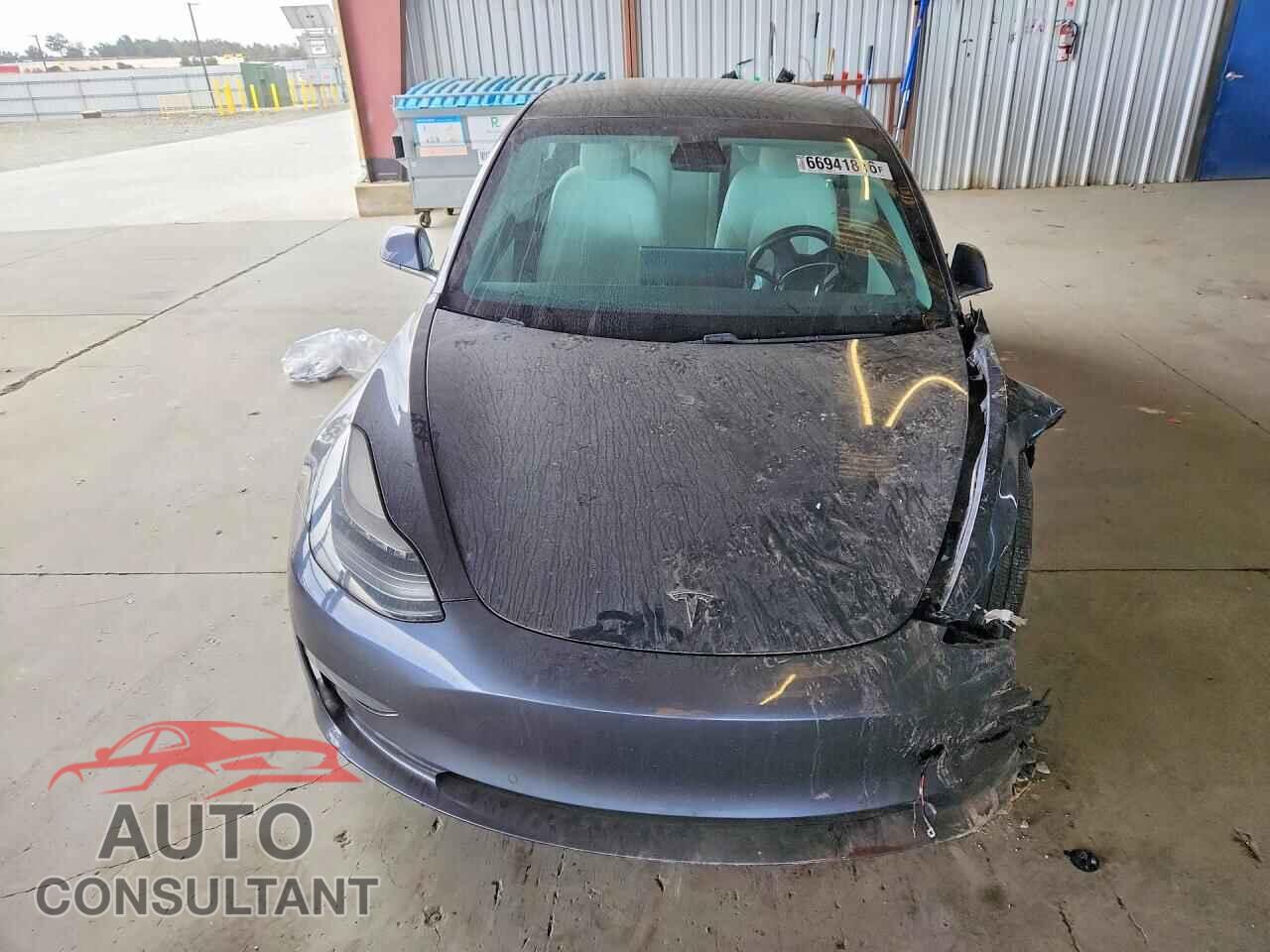 TESLA MODEL 3 2020 - 5YJ3E1EAXLF804821