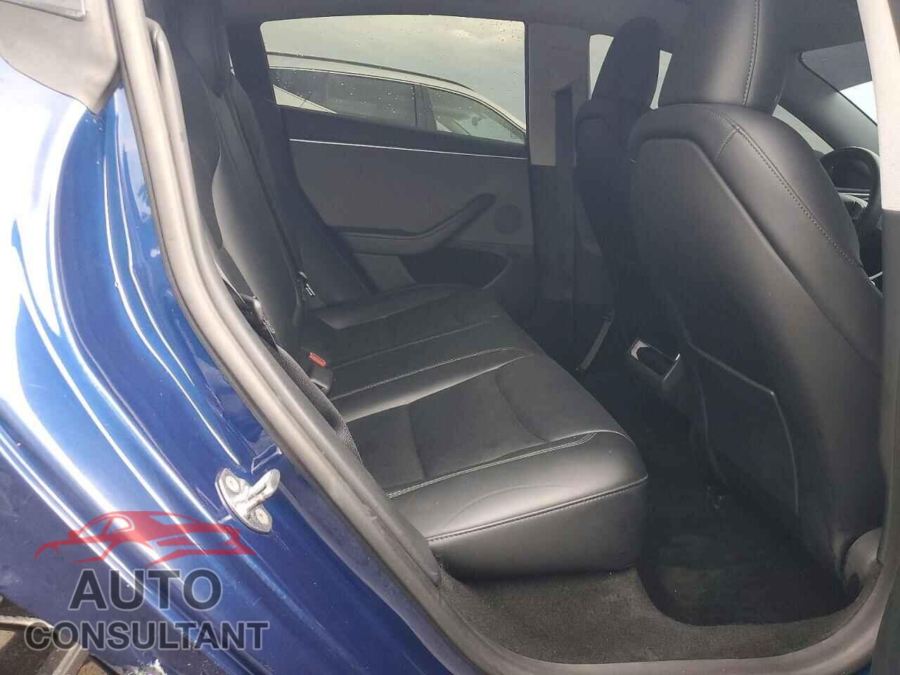 TESLA MODEL 3 2025 - 5YJ3E1EA2SF973973