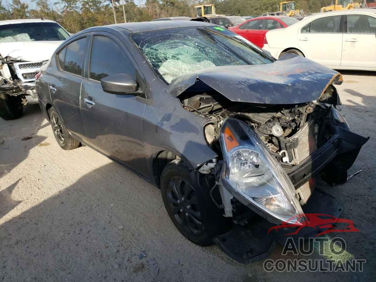 NISSAN VERSA 2017 - 3N1CN7AP4HK451717