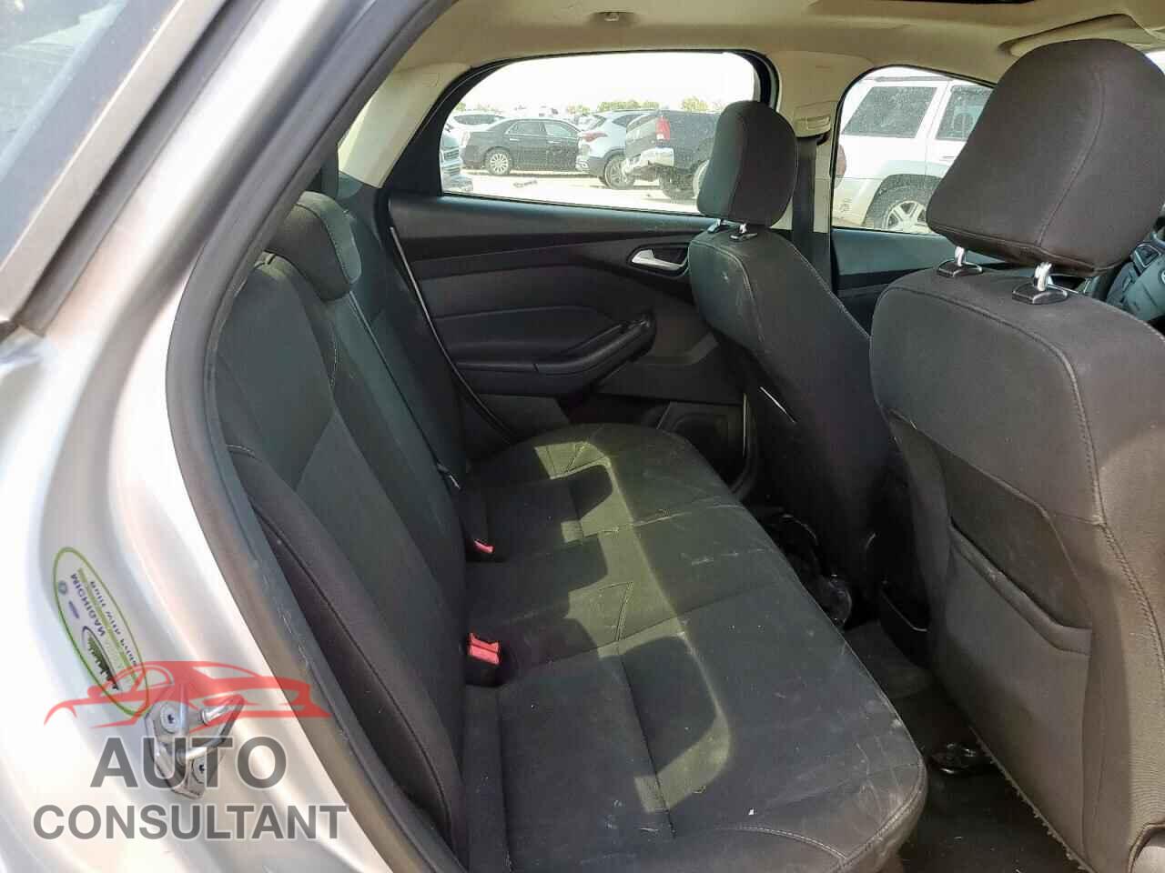 FORD FOCUS 2017 - 1FADP3H28HL266743