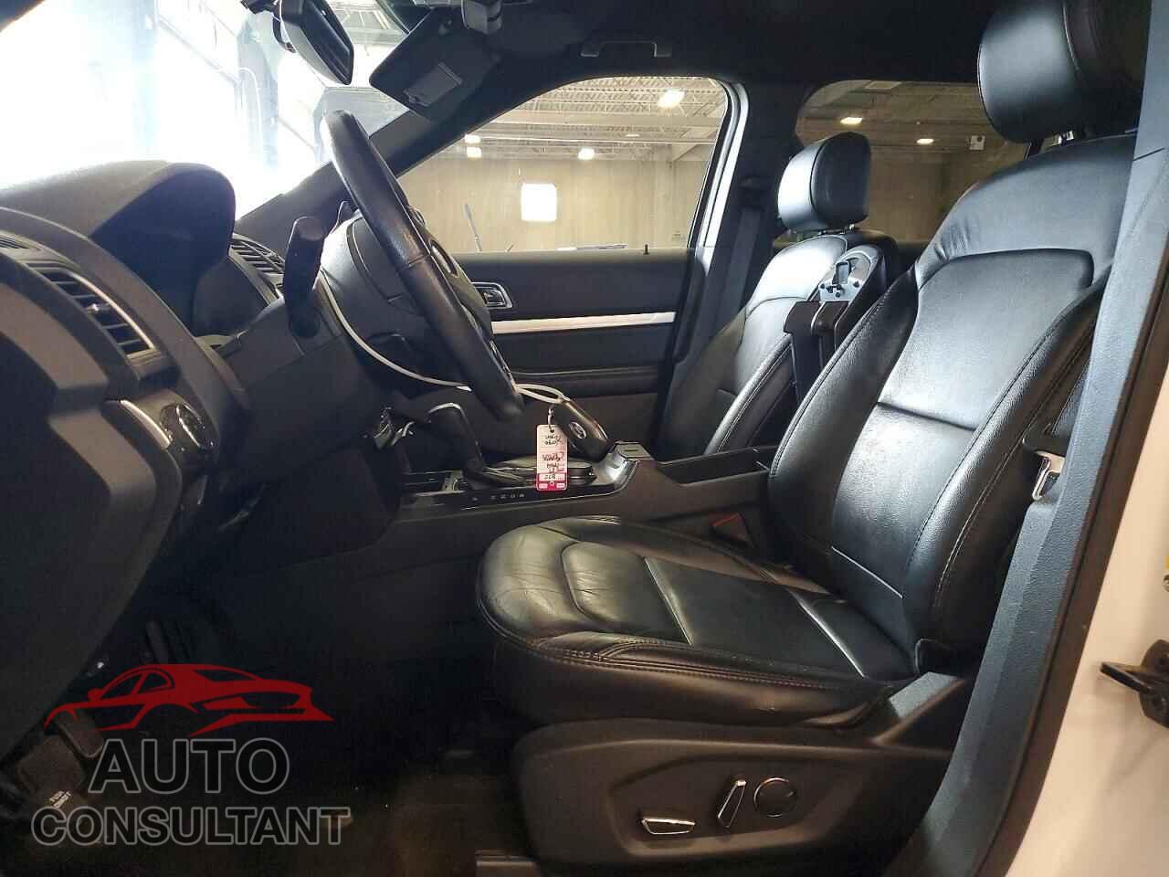 FORD EXPLORER 2017 - 1FM5K8D89HGC30424