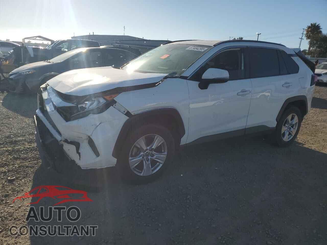 TOYOTA RAV4 2019 - JTMP1RFV8KD020446