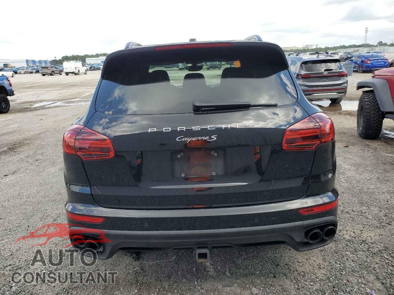 PORSCHE CAYENNE 2017 - WP1AB2A29HLA51709