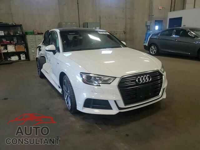 AUDI A3 2018 - WAUJ8GFF5J1040407