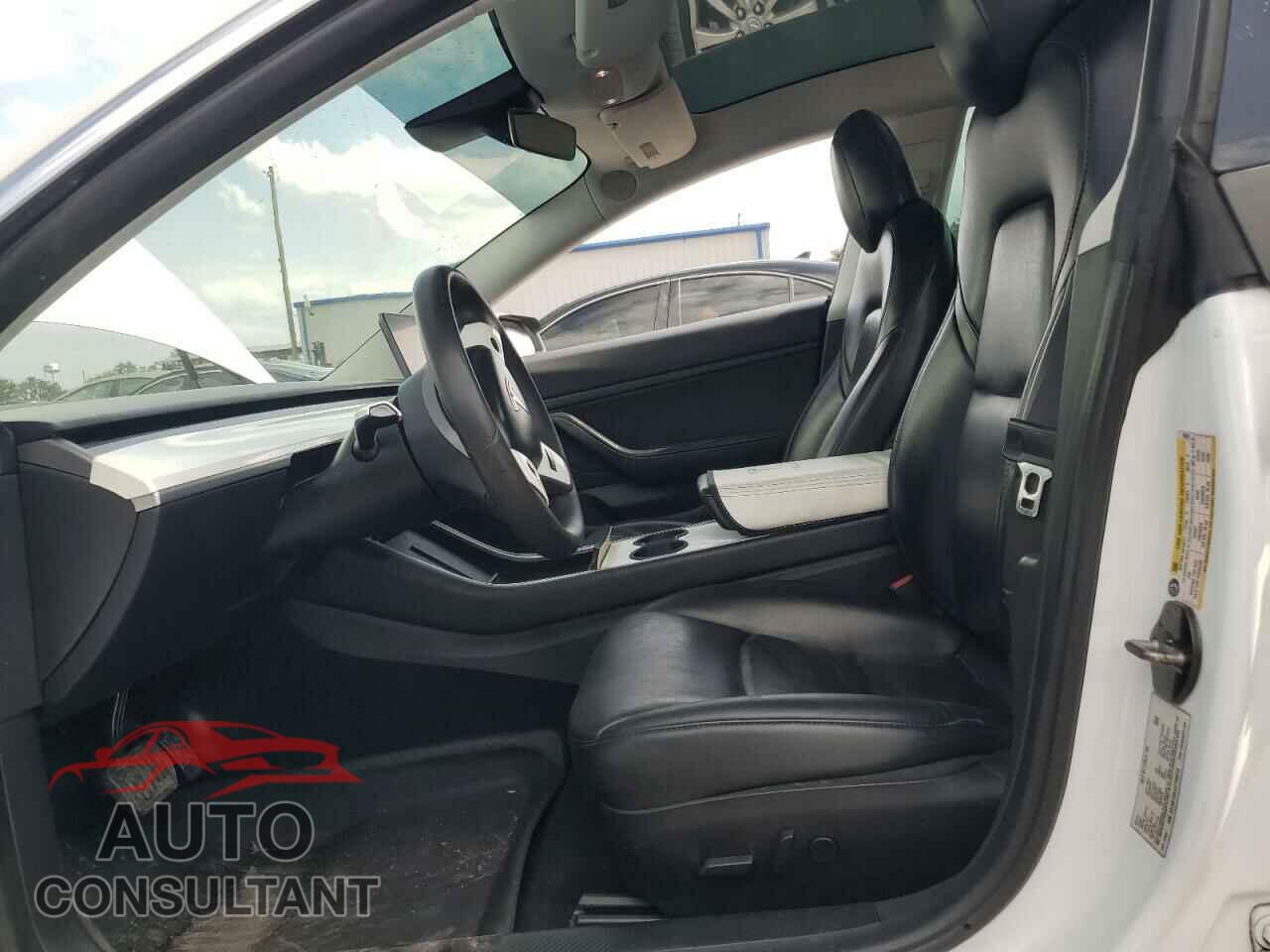 TESLA MODEL 3 2020 - 5YJ3E1EA1LF706275