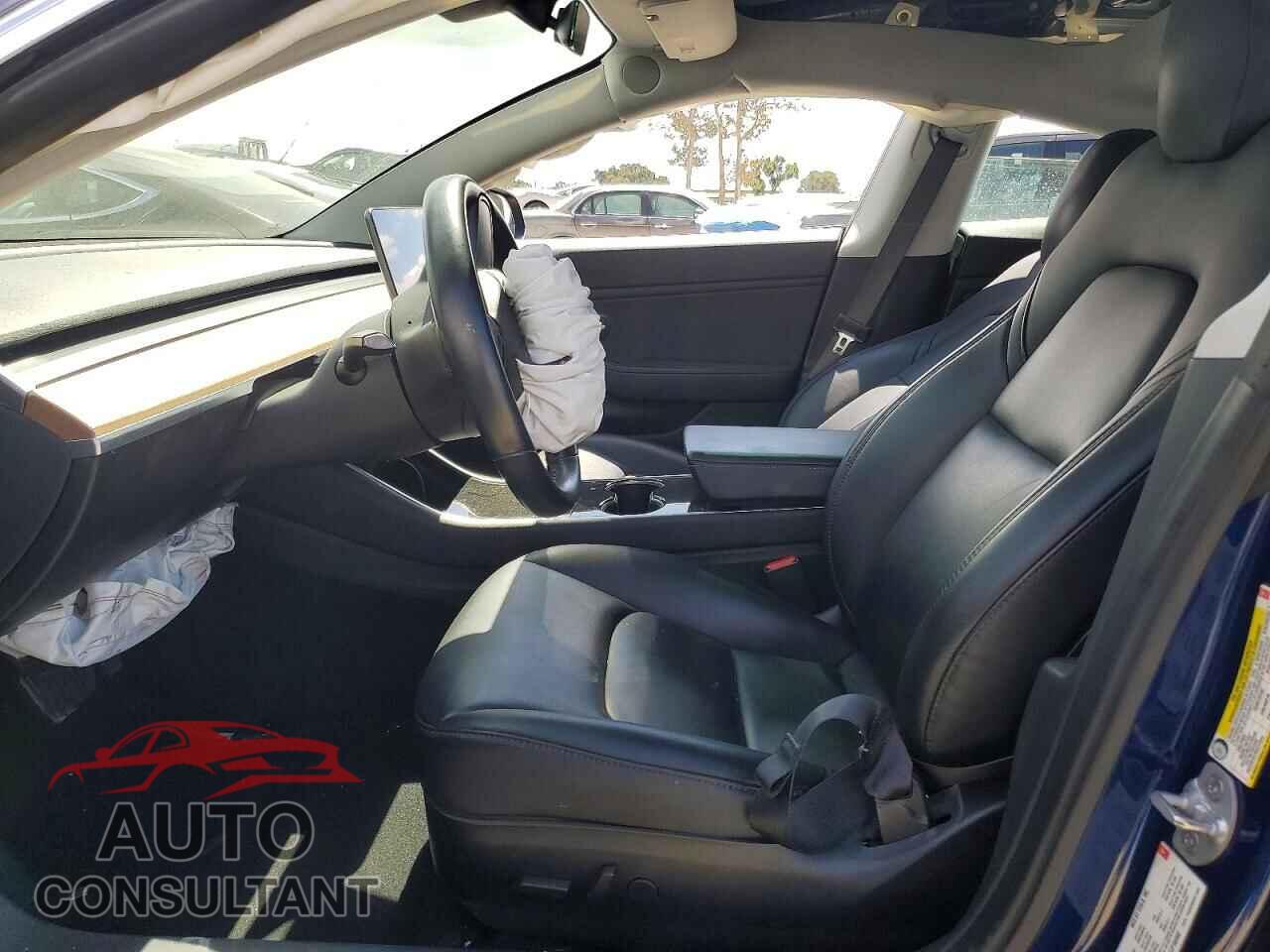 TESLA MODEL 3 2018 - 5YJ3E1EA7JF160952