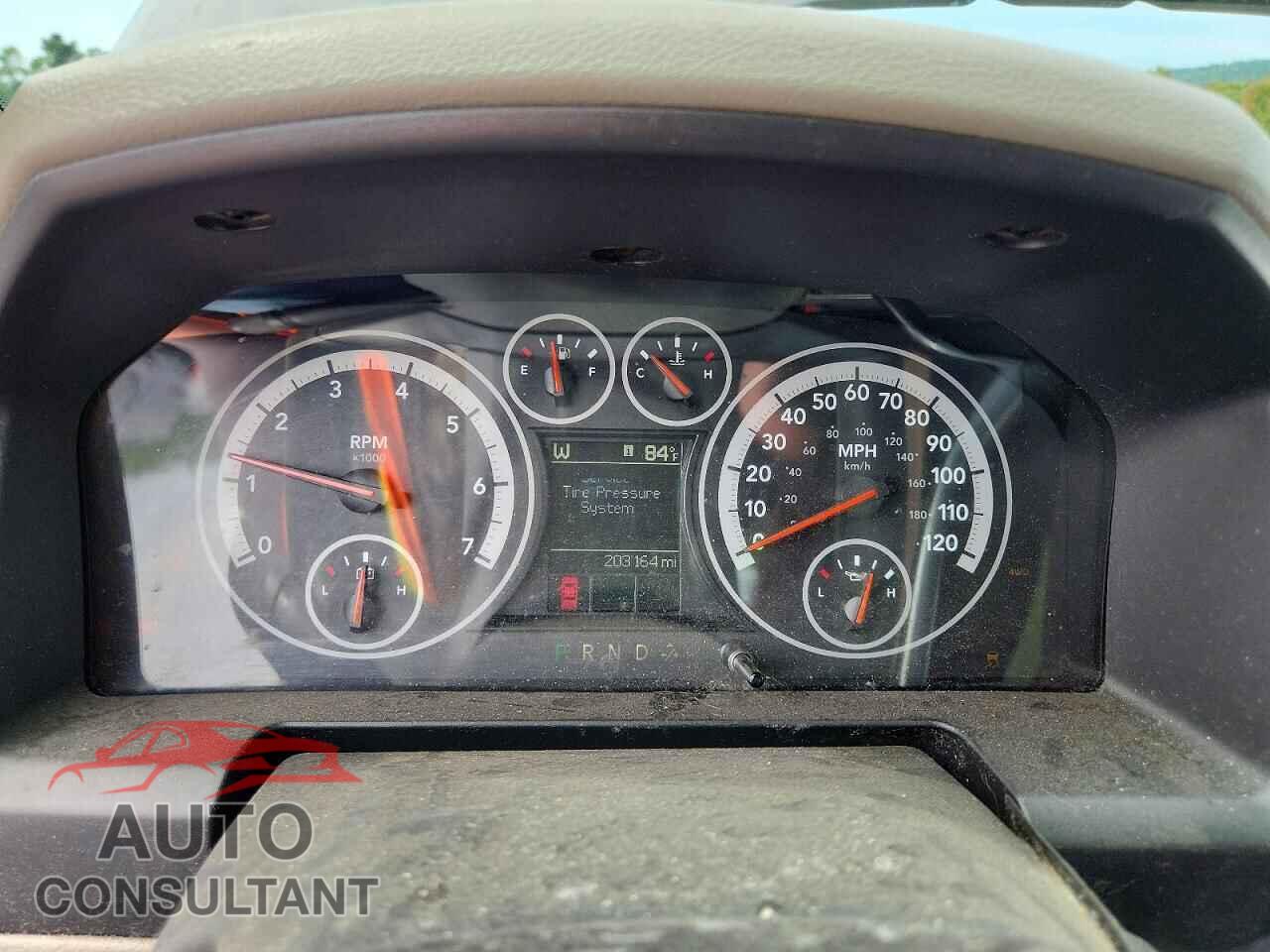DODGE RAM 1500 2012 - 1C6RD7LT5CS192283
