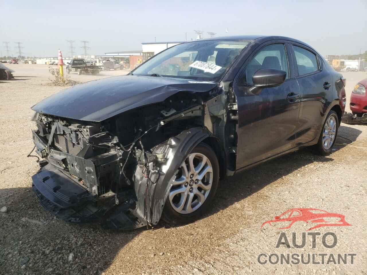TOYOTA YARIS 2017 - 3MYDLBYV6HY176798