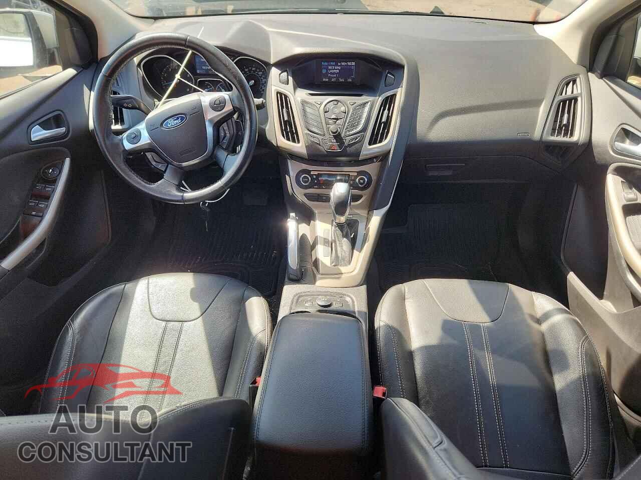 FORD FOCUS 2012 - 1FAHP3M2XCL206351