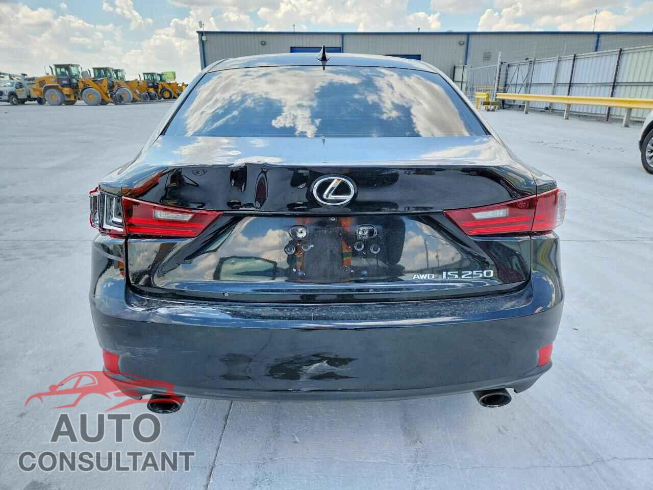 LEXUS IS 2014 - JTHCF1D26E5013843