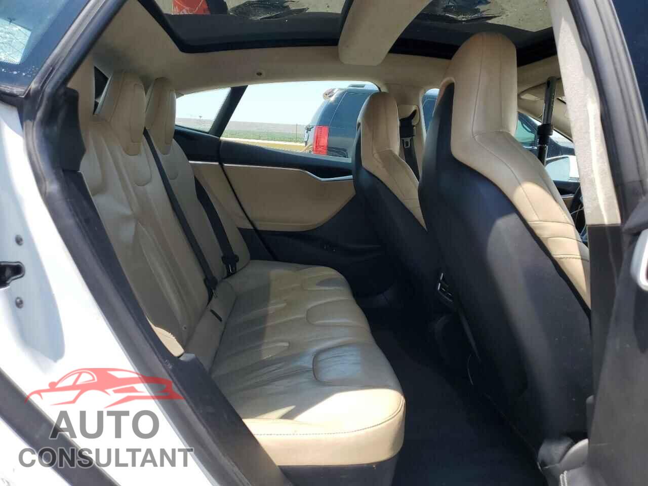 TESLA MODEL S 2016 - 5YJSA1E28GF120436