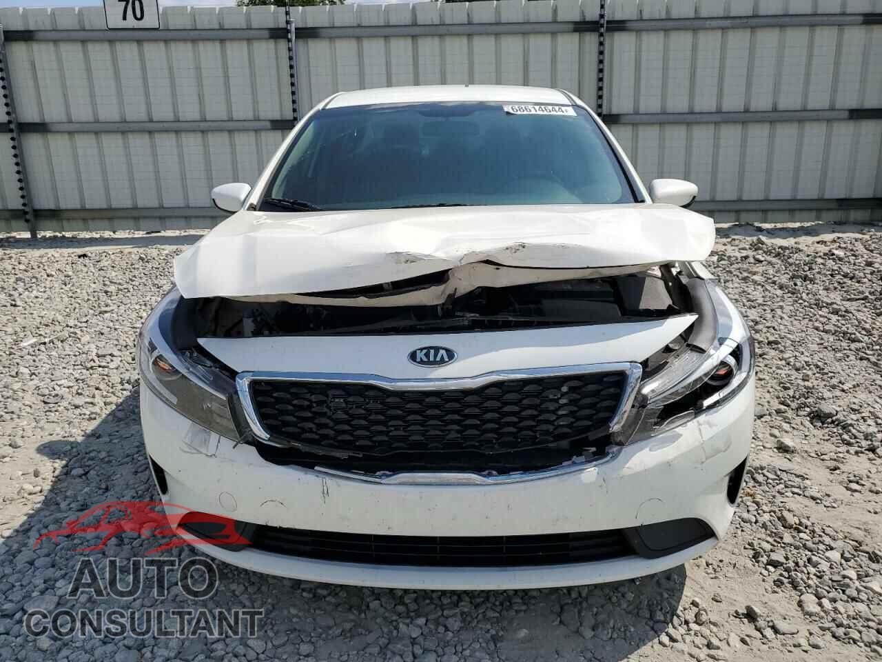 KIA FORTE 2017 - 3KPFK4A76HE052310